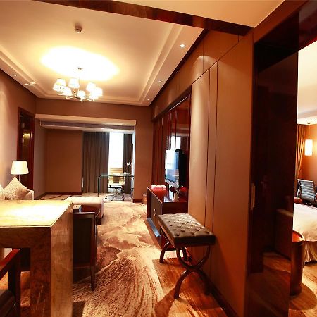 Hotel Fortune Thuận Đức Ngoại thất bức ảnh